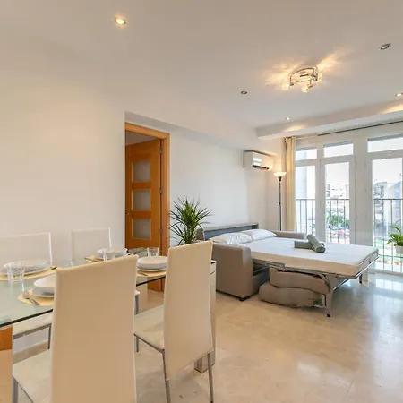 Apartment Charming 3 Bedroom At Triana Center By Oui Sevilla