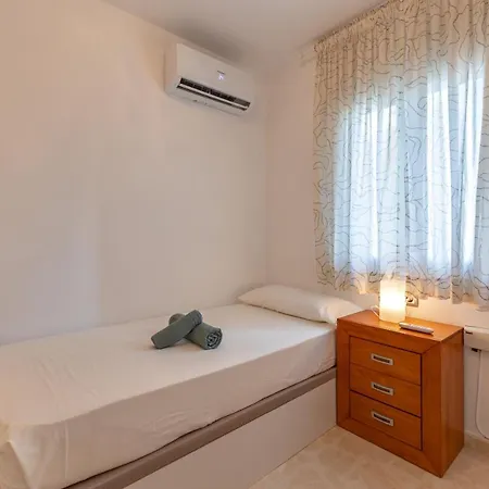 Charming 3 Bedroom At Triana Center By Oui Apartment Sevilla