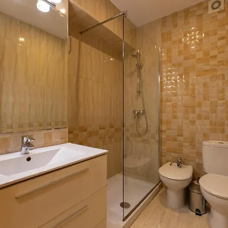 Charming 3 Bedroom At Triana Center By Oui Apartment Sevilla