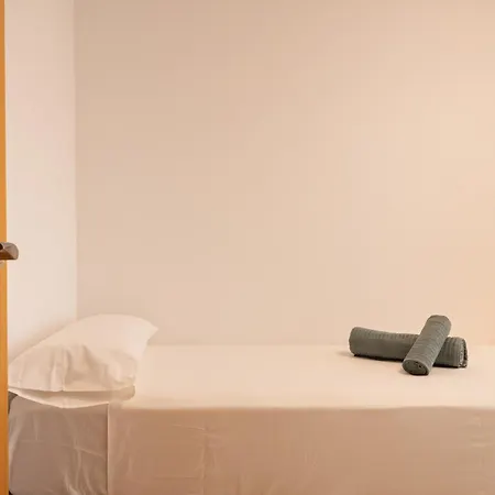 Apartment Charming 3 Bedroom At Triana Center By Oui Sevilla